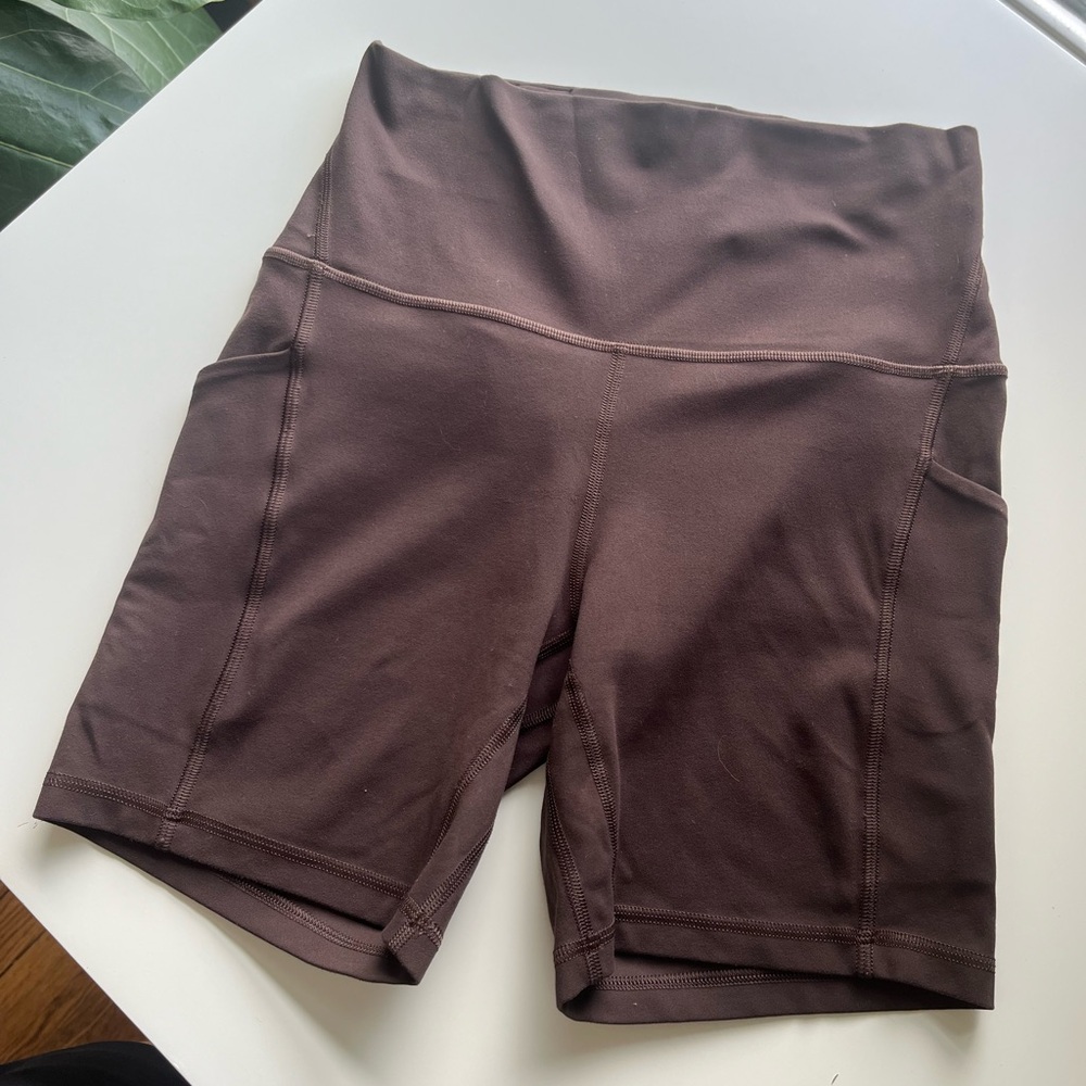 lululemon Align™ High-Rise Short with Pockets 6"